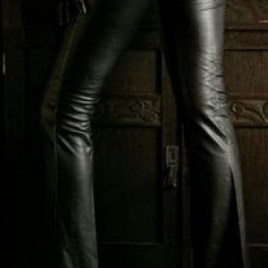 Uro in Leder